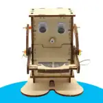 Robot en bois avec yeux en plastique, mécanismes colorés, parfait pour l'apprentissage scientifique et la décoration éducative.