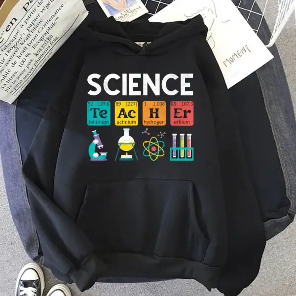 Vêtement à capuche avec symbole des éléments chimiques et le mot "SCIENCE" en haut, représentant la passion pour la chimie et la science.