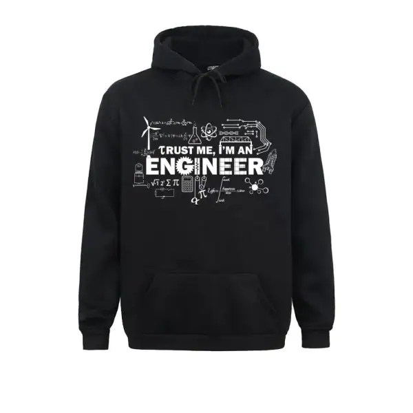 Pull à capuche noir avec inscription "Trust me, I'm an engineer" et illustrations techniques.